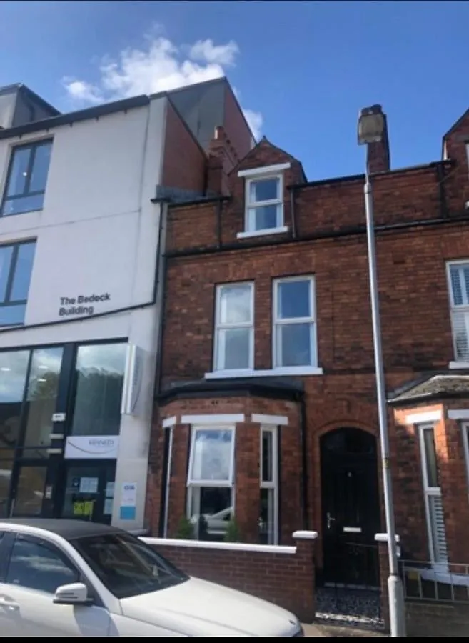 Victorian South Belfast Area Lisburn Road 3 Double Bedrooms - Great Transport Links